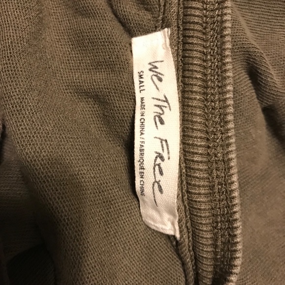 LIKE NEW!  Free People ‘We the Free’ military henley in army green - Picture 7 of 9